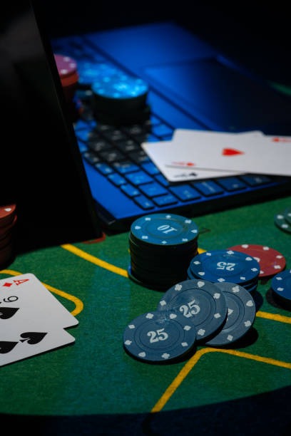 Hand ranking chart displayed on pancing77 Ceme Online table